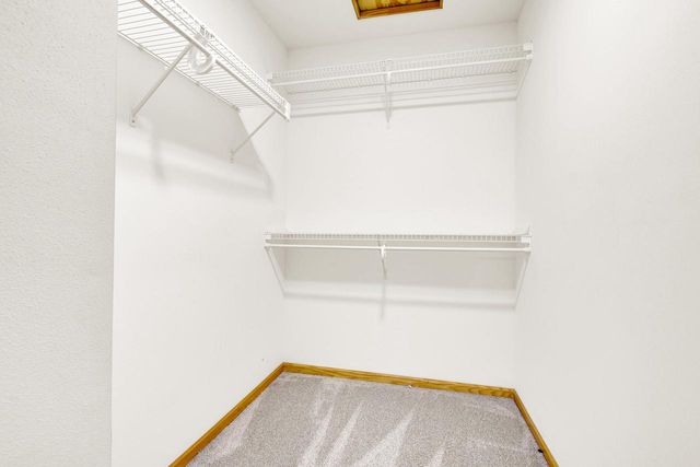 1280 Orchard CIRCLE, Oconomowoc, WI 53066