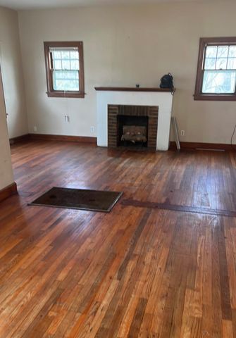 411 S Bluff Ave, Anthony, KS 67003