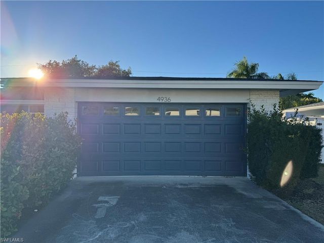 4936 Nassau CT, Cape Coral, FL 33904