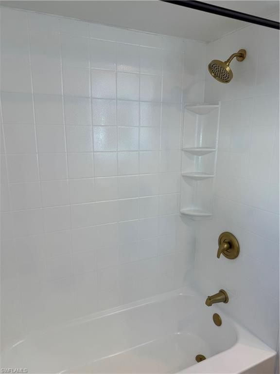 Image 17 of property listing at 4936 Nassau CT, Cape Coral, FL 33904