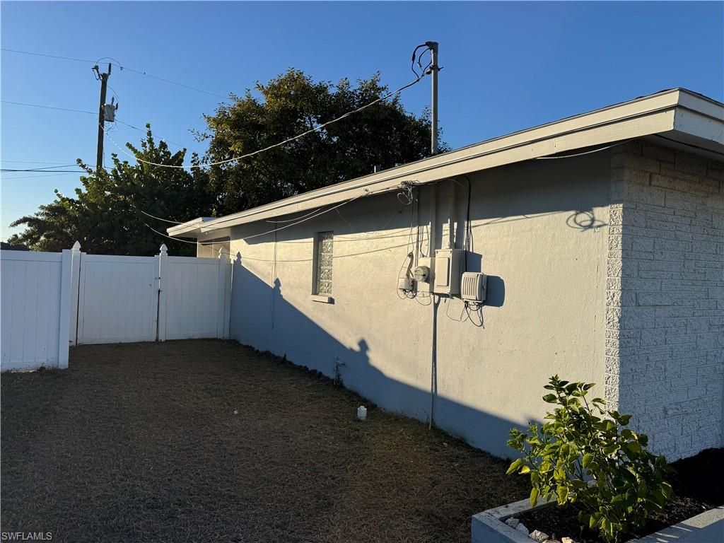 Image 28 of property listing at 4936 Nassau CT, Cape Coral, FL 33904