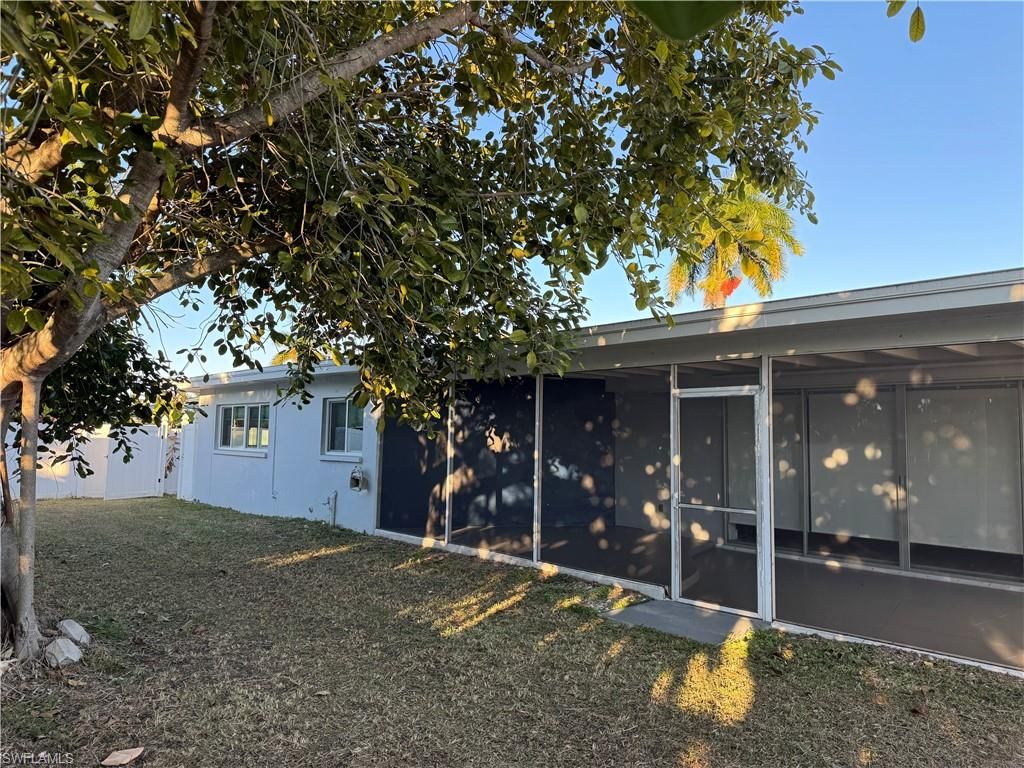 Image 31 of property listing at 4936 Nassau CT, Cape Coral, FL 33904