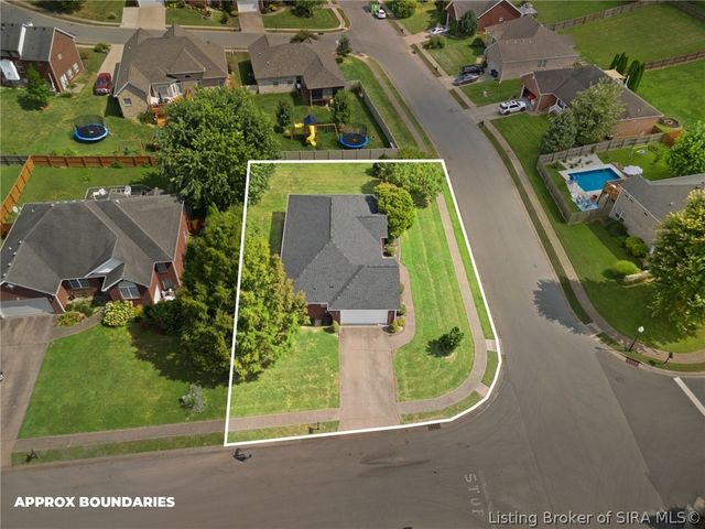 6610 Deerfield Drive, Charlestown, IN 47111