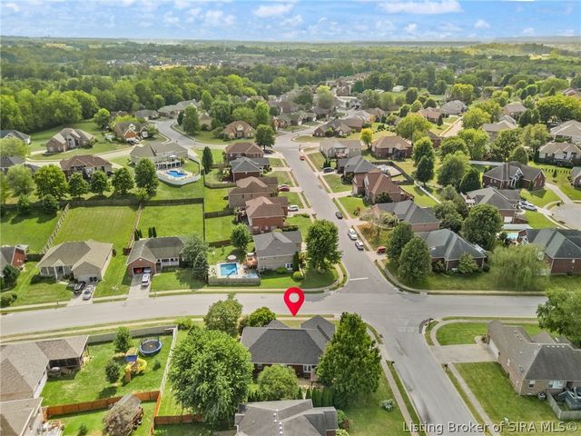 6610 Deerfield Drive, Charlestown, IN 47111