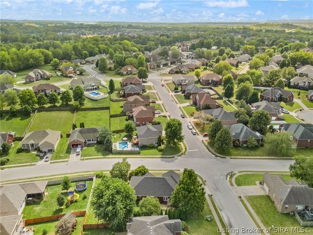 6610 Deerfield Drive, Charlestown, IN 47111