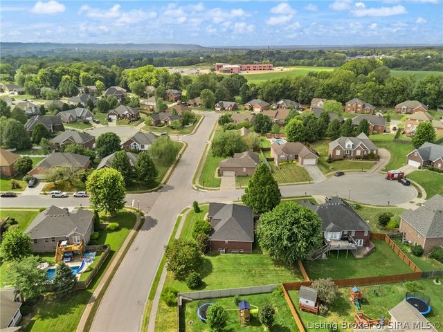 6610 Deerfield Drive, Charlestown, IN 47111