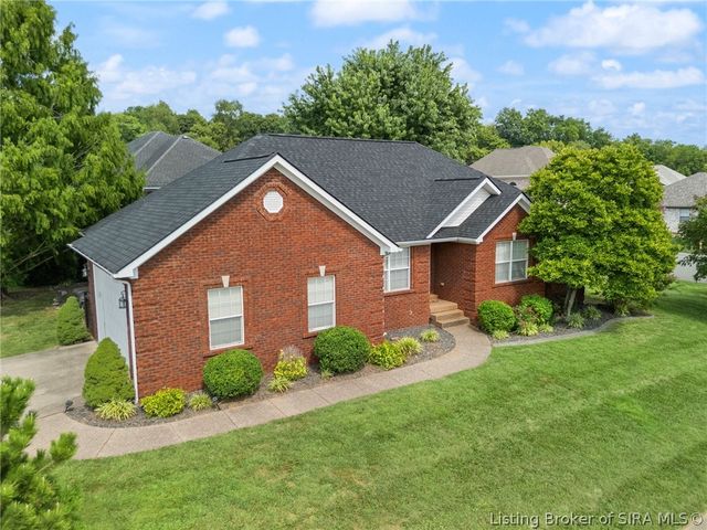 6610 Deerfield Drive, Charlestown, IN 47111