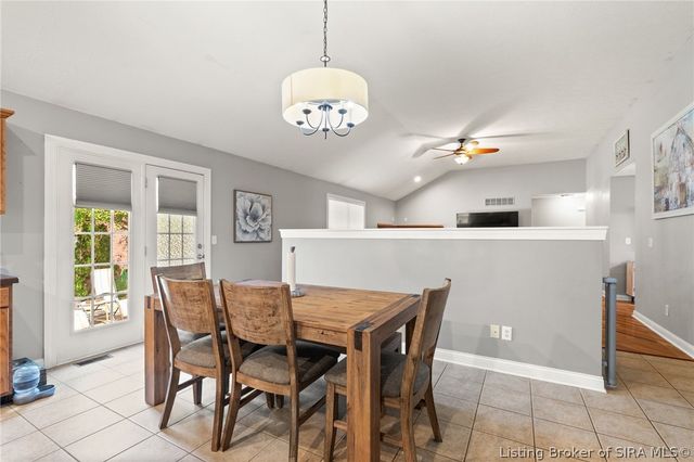 6610 Deerfield Drive, Charlestown, IN 47111