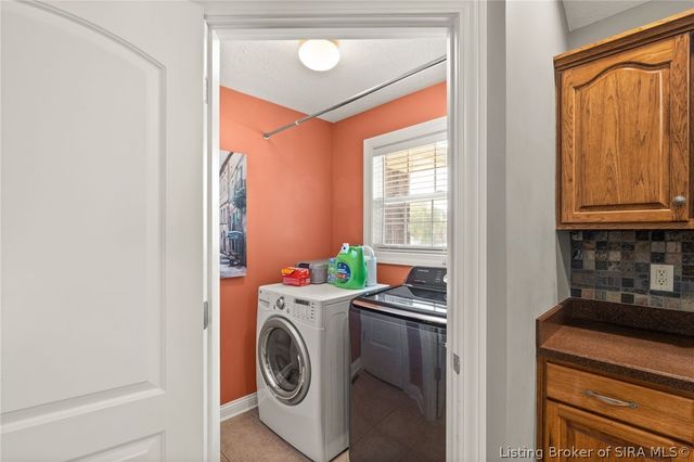 6610 Deerfield Drive, Charlestown, IN 47111
