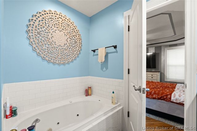 6610 Deerfield Drive, Charlestown, IN 47111