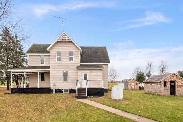 N4261 County Rd N Road, Markesan, WI 53946