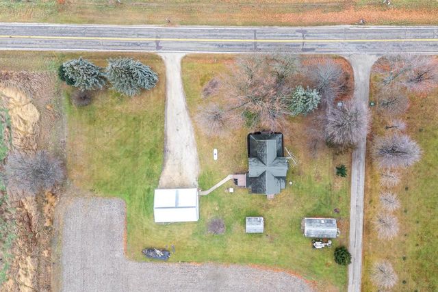 N4261 County Rd N Road, Markesan, WI 53946