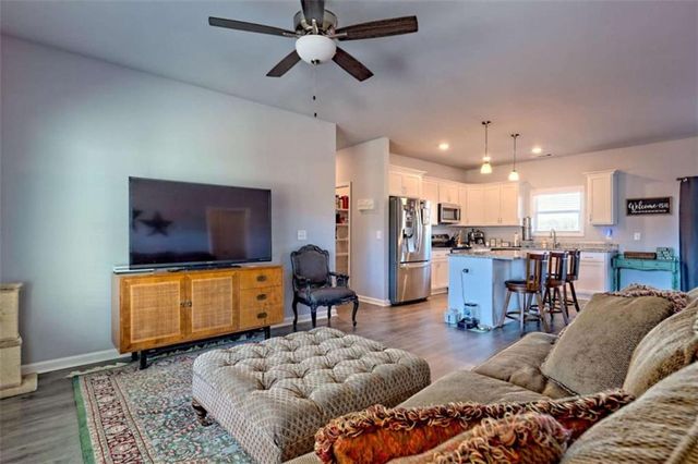 995 Dortch Road, Eastanollee, GA 30538