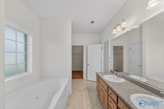 476 Wilson Mann Road, Owens Cross Roads, AL 35763