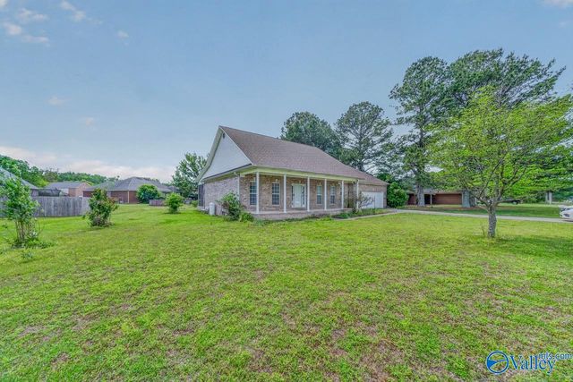 476 Wilson Mann Road, Owens Cross Roads, AL 35763