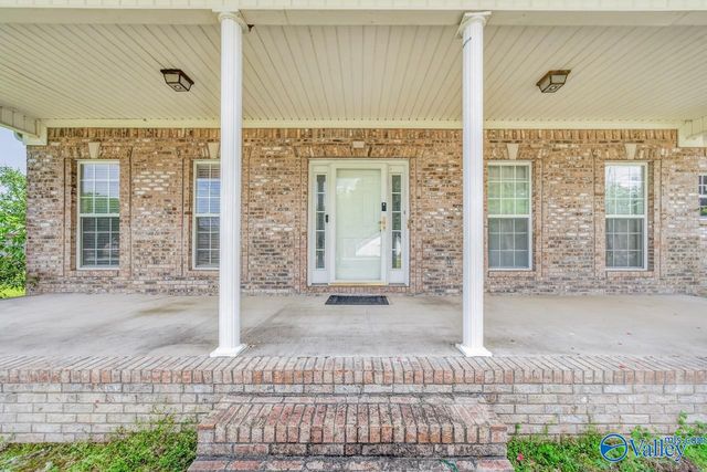 476 Wilson Mann Road, Owens Cross Roads, AL 35763