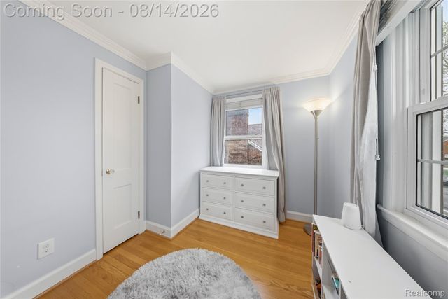 15244 Regina Avenue, Allen Park, MI 48101