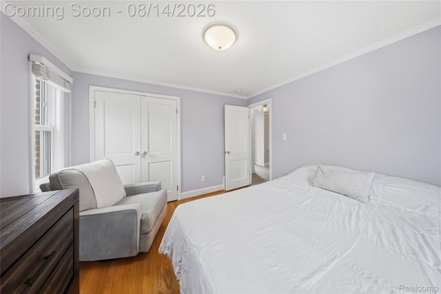 15244 Regina Avenue, Allen Park, MI 48101
