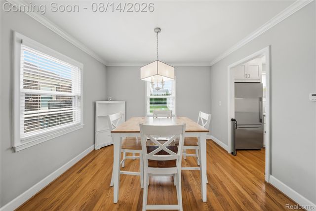 15244 Regina Avenue, Allen Park, MI 48101