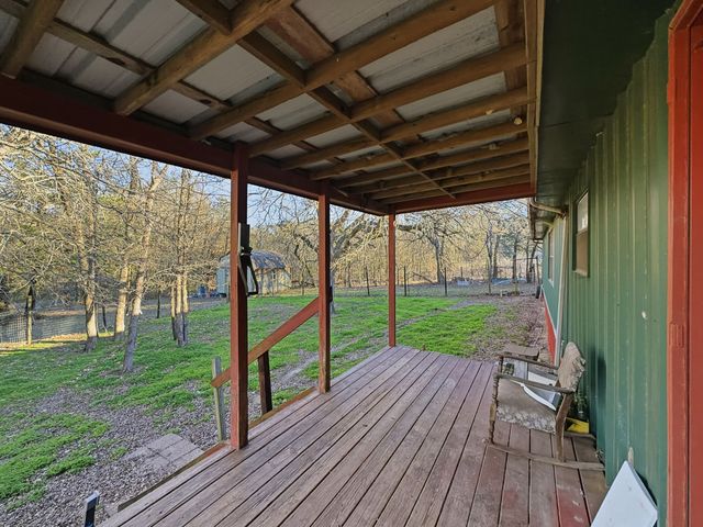 266 Bennett Road, Ennis, TX 75119