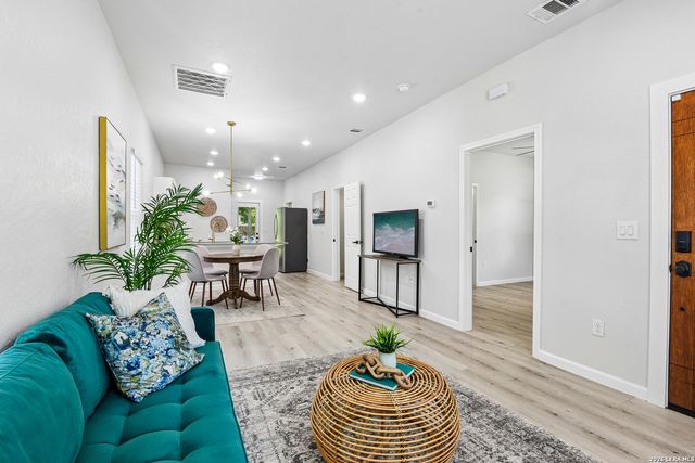 109 UTAH ST, San Antonio, TX 78210