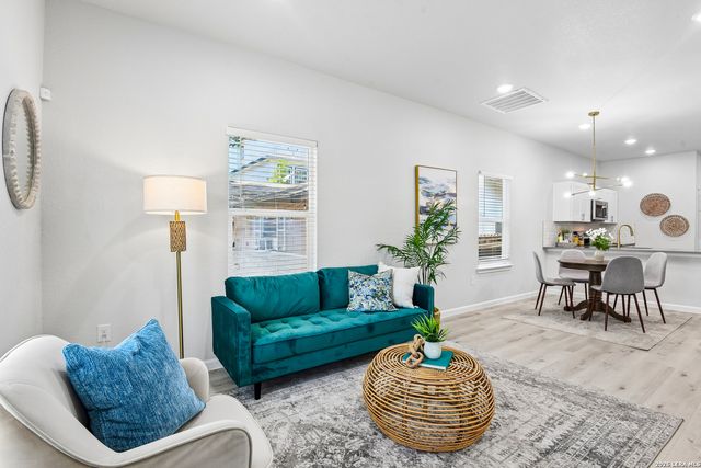 109 UTAH ST, San Antonio, TX 78210