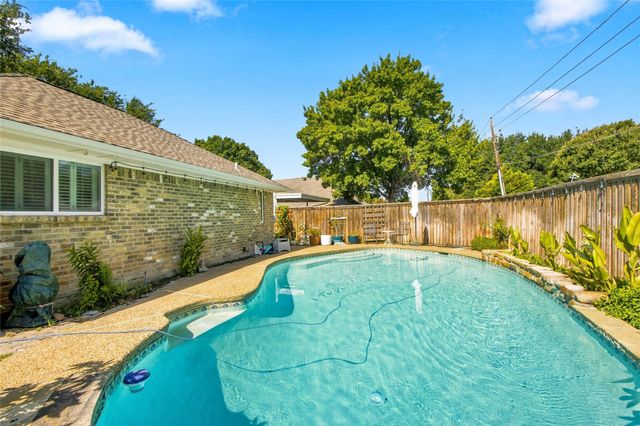 1855 Hatherly Drive, Plano, TX 75023