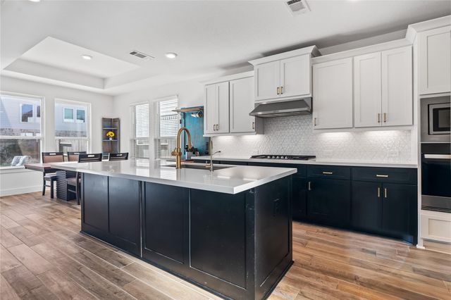 10606 Kingston Spring Drive, Missouri City, TX 77459