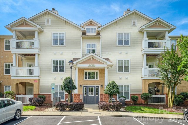 11915 Ridgeway Park Drive, Charlotte, NC 28277