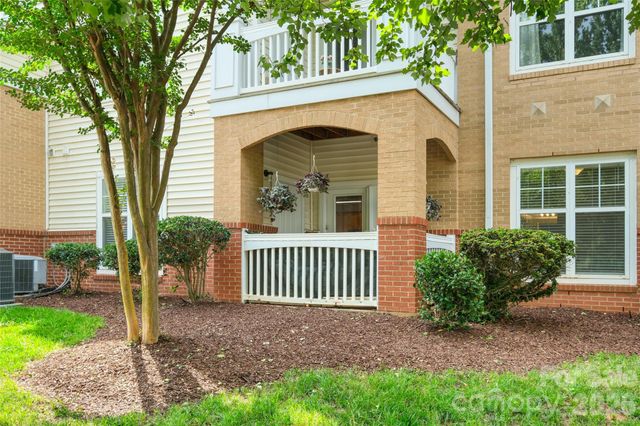 11915 Ridgeway Park Drive, Charlotte, NC 28277