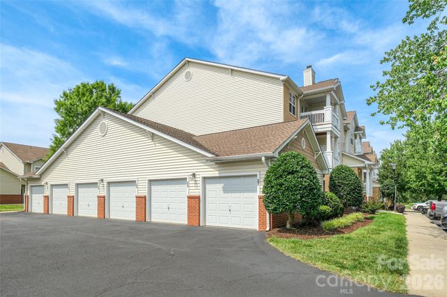 11915 Ridgeway Park Drive, Charlotte, NC 28277