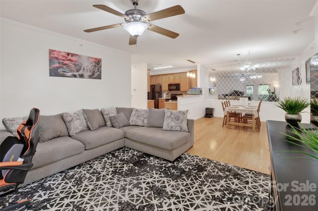 11915 Ridgeway Park Drive, Charlotte, NC 28277
