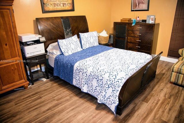 9955 NW 10th St 24, Pembroke Pines, FL 33024