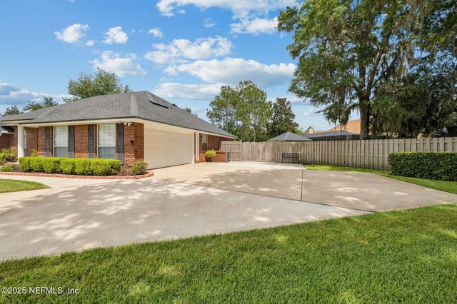 1419 FALKIRK Court, Jacksonville, FL 32221