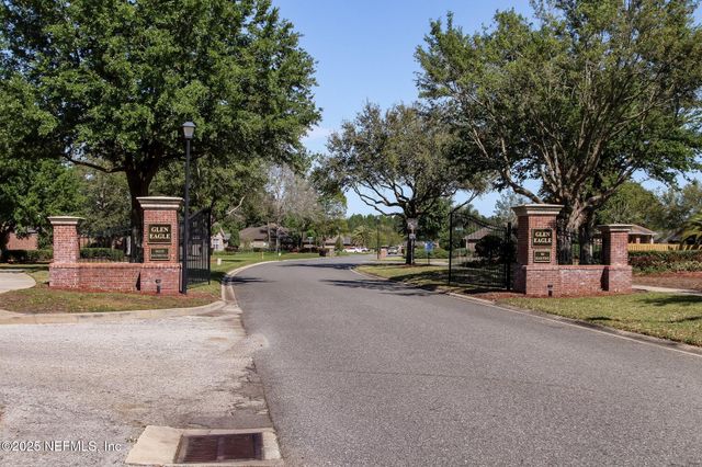 1419 FALKIRK Court, Jacksonville, FL 32221