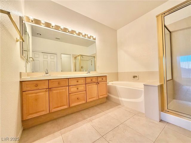 2842 Altair Street, Las Vegas, NV 89117