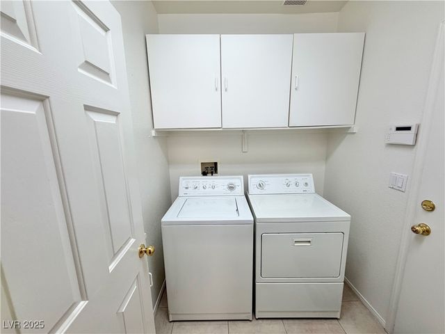 2842 Altair Street, Las Vegas, NV 89117