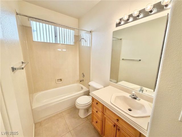 2842 Altair Street, Las Vegas, NV 89117