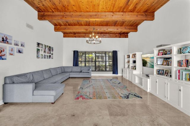 5820 SW 37th Terrace, Fort Lauderdale, FL 33312
