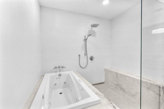 5820 SW 37th Terrace, Fort Lauderdale, FL 33312