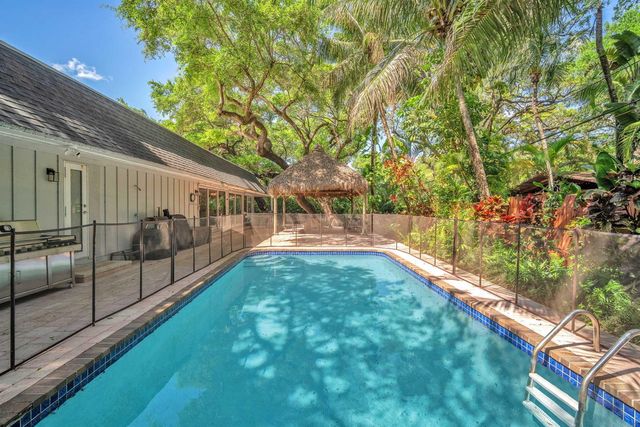 5820 SW 37th Terrace, Fort Lauderdale, FL 33312