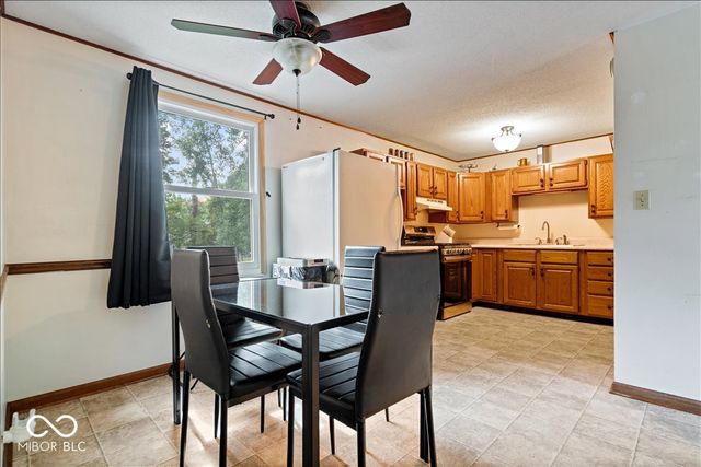 121 Coronado Road, Indianapolis, IN 46234