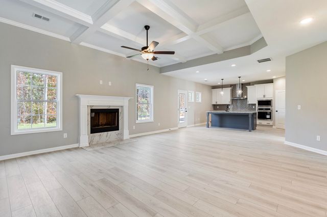 445 Bronco Pass, 84, Evans, GA 30809