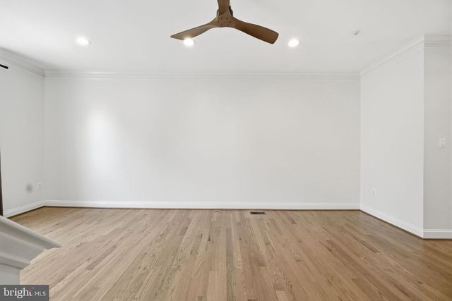 3839 WATKINS MILL DR, Alexandria, VA 22304