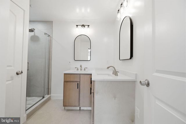 3839 WATKINS MILL DR, Alexandria, VA 22304
