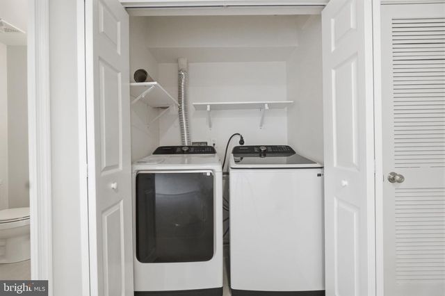 3839 WATKINS MILL DR, Alexandria, VA 22304