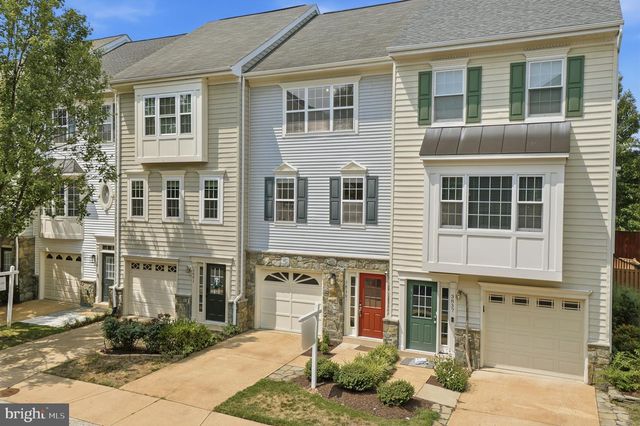 3839 WATKINS MILL DR, Alexandria, VA 22304