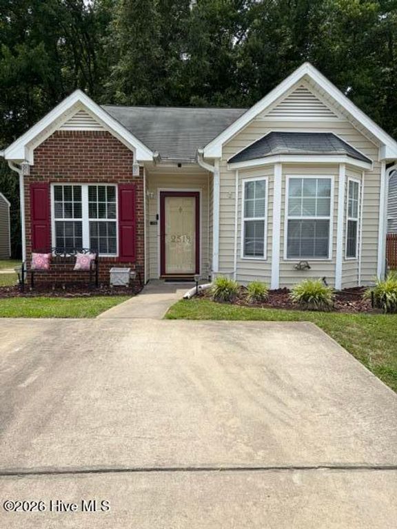 2518 Winding Creek Drive SW, Wilson, NC 27893