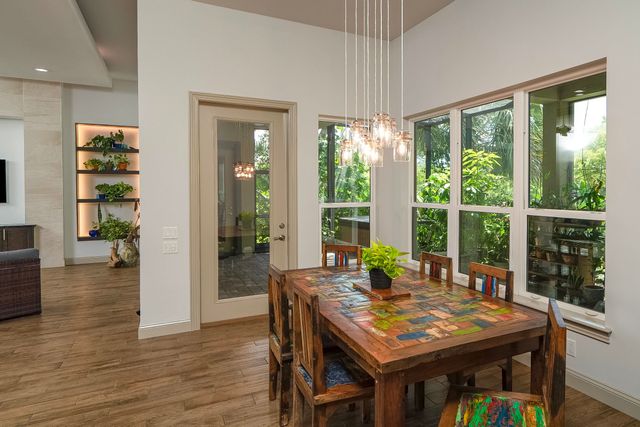 300 S La Crescenta Drive, St Augustine, FL 32080