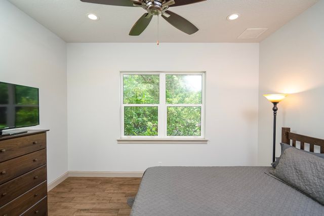 300 S La Crescenta Drive, St Augustine, FL 32080